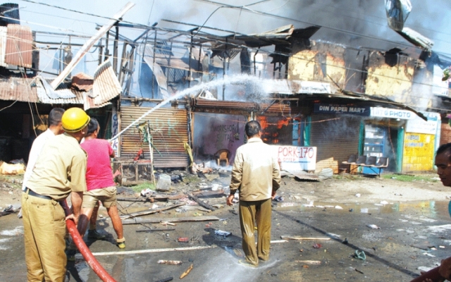 Shops-gutted-Hueiyen